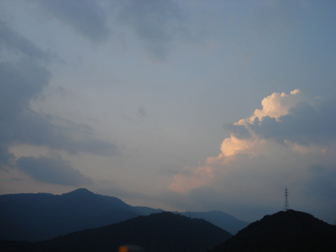 広島
